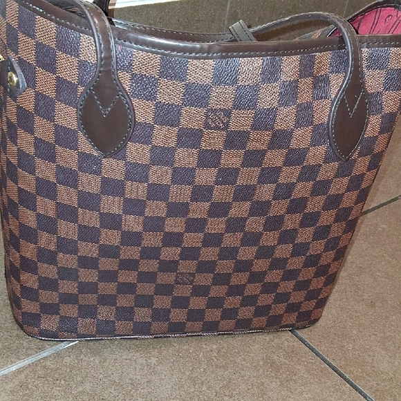Louis Vuitton Brown Checkered Tote - Picture 1 of 1